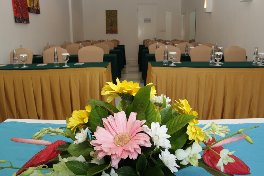 Hotel Home@36 Condotel Kuta (Bali)
