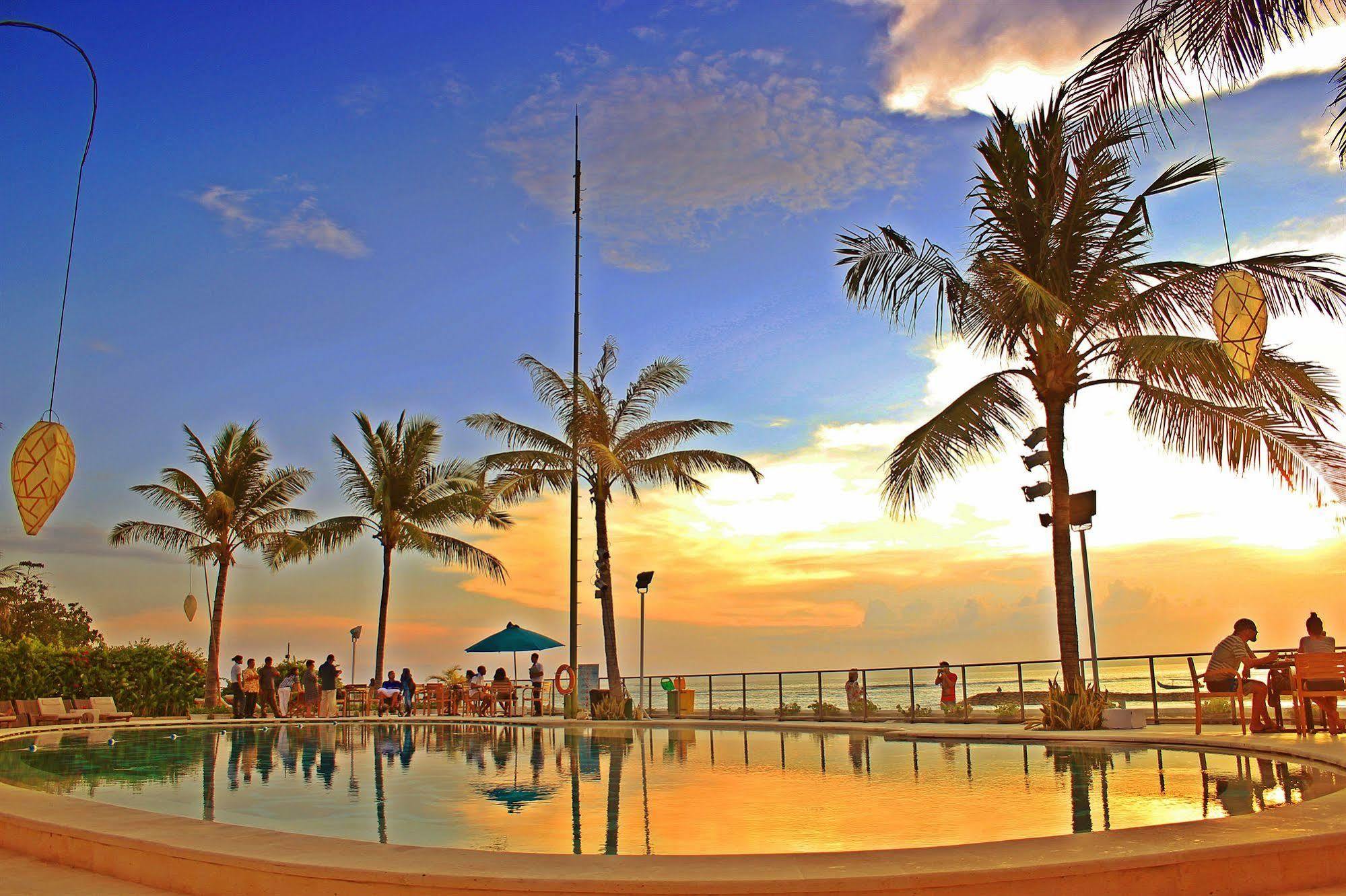 Home@36 Condotel Hotel Kuta (Bali)